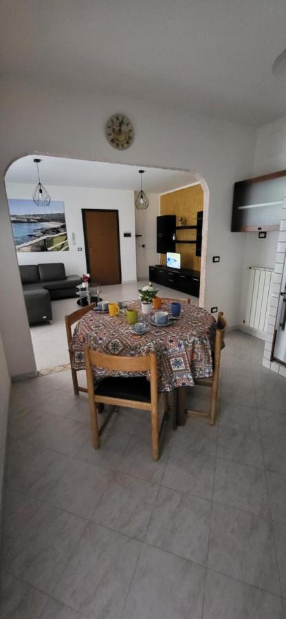 Bradisc'House Appartement Porto Torres Buitenkant foto